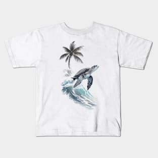 Sea turtle swimming in the ocean Kids T-Shirt